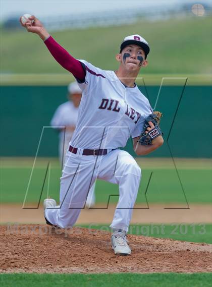 Thumbnail 2 in Bishop vs. Dilley (UIL 2A Region IV Area Playoff) photogallery.