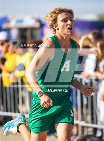Thumbnail 2 in St. Pius Super Cinco Meet photogallery.