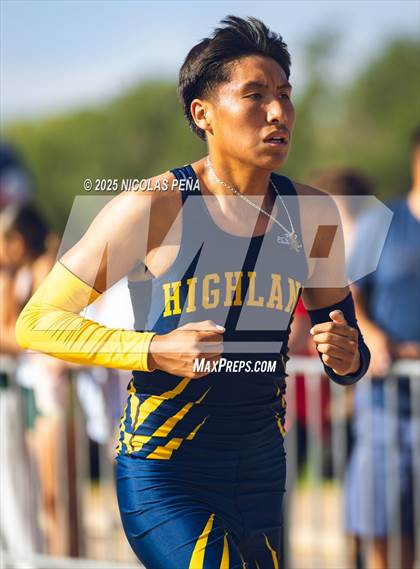 Thumbnail 2 in St. Pius Super Cinco Meet photogallery.