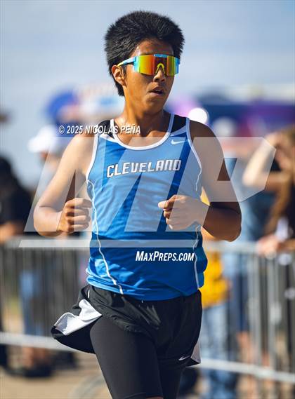 Thumbnail 3 in St. Pius Super Cinco Meet photogallery.