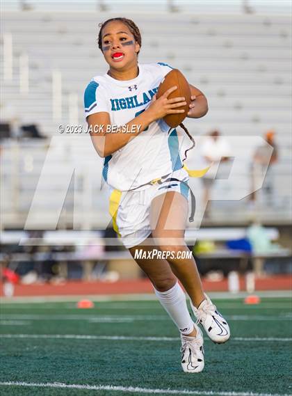 Thumbnail 3 in Highland @ Campo Verde photogallery.