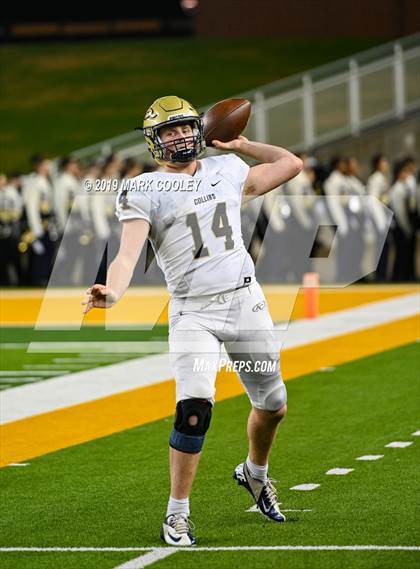 Thumbnail 1 in Klein Collins vs. Dallas Jesuit (UIL 6A Regional Semifinal) photogallery.