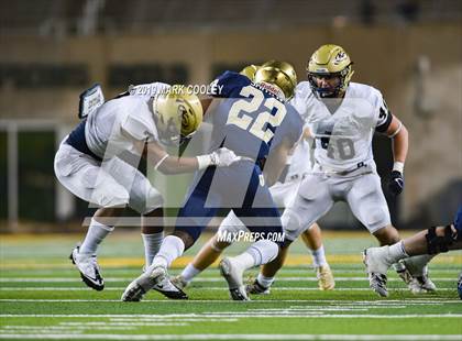 Thumbnail 1 in Klein Collins vs. Dallas Jesuit (UIL 6A Regional Semifinal) photogallery.