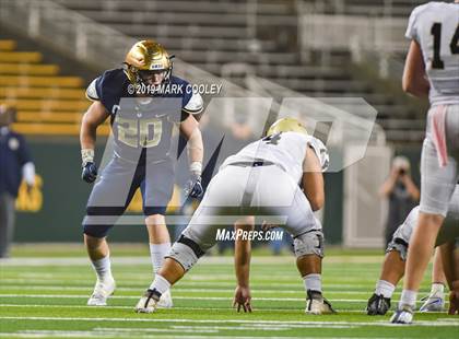 Thumbnail 3 in Klein Collins vs. Dallas Jesuit (UIL 6A Regional Semifinal) photogallery.