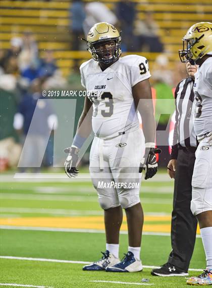 Thumbnail 3 in Klein Collins vs. Dallas Jesuit (UIL 6A Regional Semifinal) photogallery.