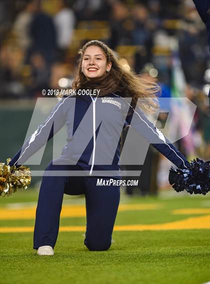Thumbnail 2 in Klein Collins vs. Dallas Jesuit (UIL 6A Regional Semifinal) photogallery.