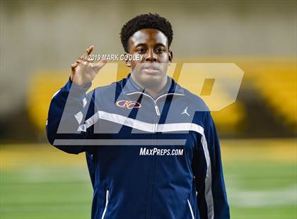 Thumbnail 2 in Klein Collins vs. Dallas Jesuit (UIL 6A Regional Semifinal) photogallery.