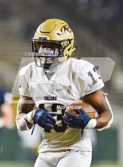 Thumbnail 2 in Klein Collins vs. Dallas Jesuit (UIL 6A Regional Semifinal) photogallery.