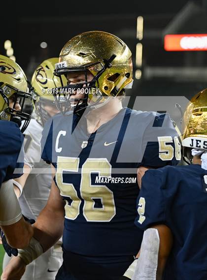 Thumbnail 2 in Klein Collins vs. Dallas Jesuit (UIL 6A Regional Semifinal) photogallery.