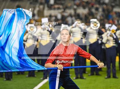 Thumbnail 3 in Klein Collins vs. Dallas Jesuit (UIL 6A Regional Semifinal) photogallery.
