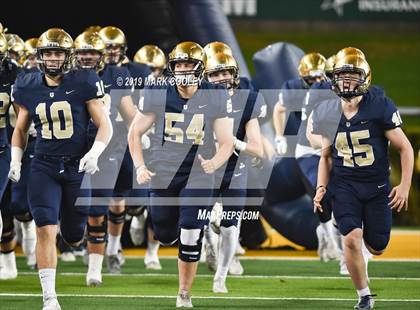Thumbnail 3 in Klein Collins vs. Dallas Jesuit (UIL 6A Regional Semifinal) photogallery.