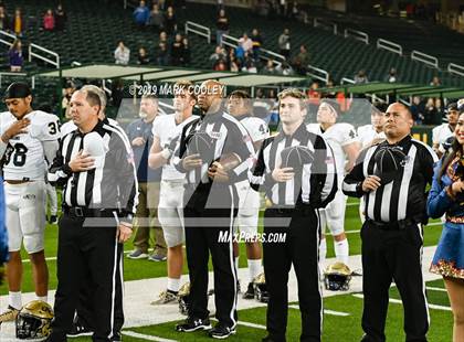Thumbnail 3 in Klein Collins vs. Dallas Jesuit (UIL 6A Regional Semifinal) photogallery.
