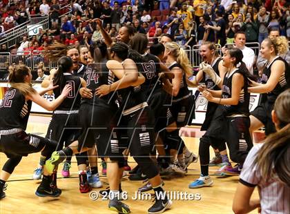 Thumbnail 1 in Mesquite vs. Hamilton (AIA D1 Final) photogallery.