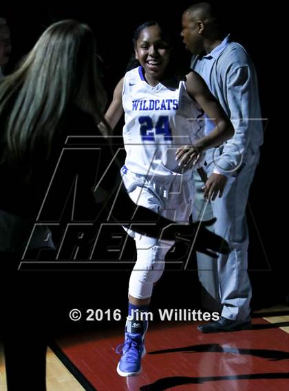 Thumbnail 1 in Mesquite vs. Hamilton (AIA D1 Final) photogallery.