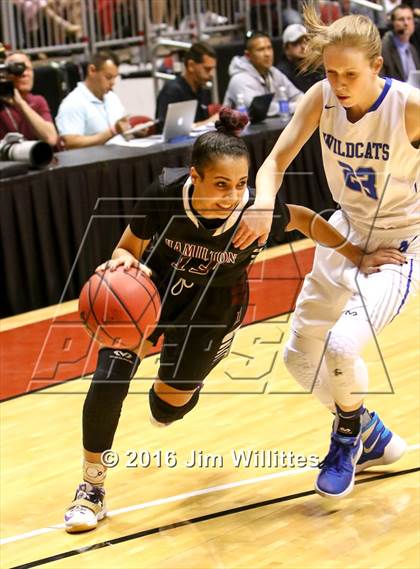 Thumbnail 2 in Mesquite vs. Hamilton (AIA D1 Final) photogallery.