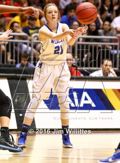Thumbnail 1 in Mesquite vs. Hamilton (AIA D1 Final) photogallery.