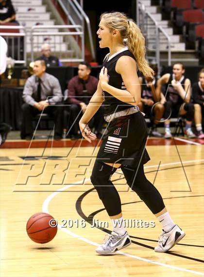 Thumbnail 3 in Mesquite vs. Hamilton (AIA D1 Final) photogallery.