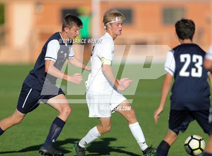Thumbnail 1 in Bear Creek @ Columbine photogallery.