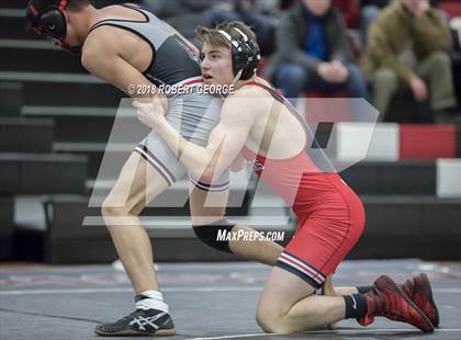 Thumbnail 3 in South vs Muskego photogallery.