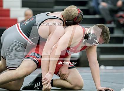 Thumbnail 2 in South vs Muskego photogallery.