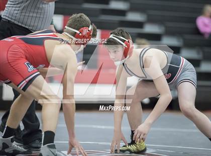 Thumbnail 2 in South vs Muskego photogallery.