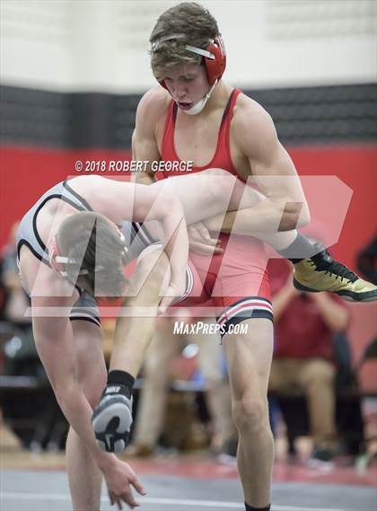 Thumbnail 1 in South vs Muskego photogallery.