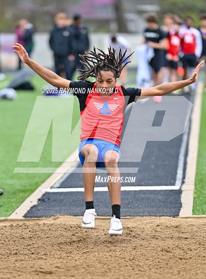 Thumbnail 1 in Marion Relays (Long Jump)  photogallery.