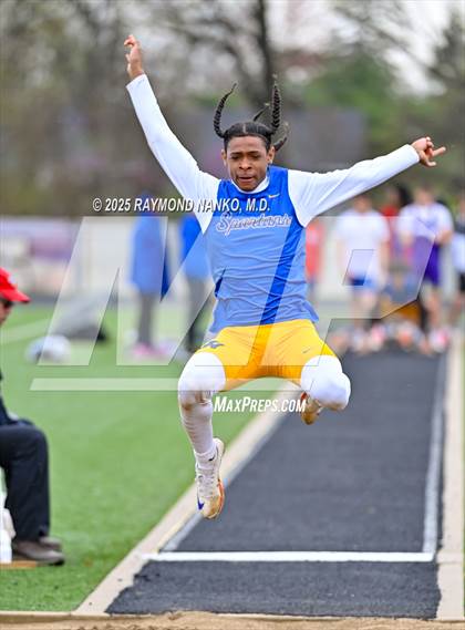 Thumbnail 2 in Marion Relays (Long Jump)  photogallery.
