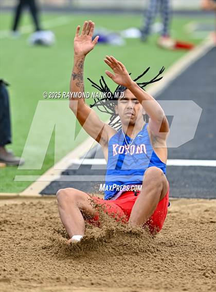 Thumbnail 1 in Marion Relays (Long Jump)  photogallery.
