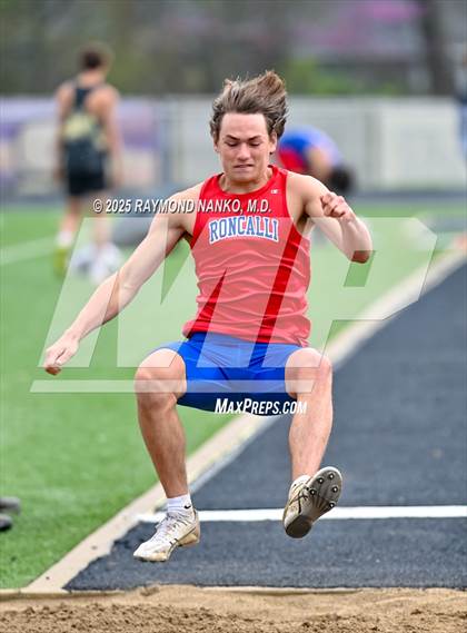 Thumbnail 1 in Marion Relays (Long Jump)  photogallery.