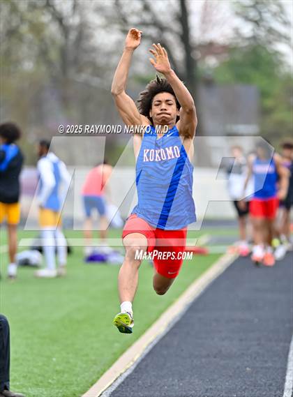 Thumbnail 3 in Marion Relays (Long Jump)  photogallery.