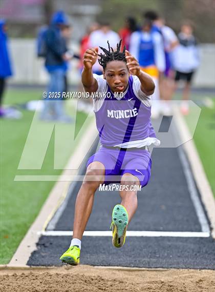 Thumbnail 2 in Marion Relays (Long Jump)  photogallery.