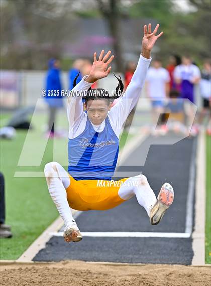 Thumbnail 1 in Marion Relays (Long Jump)  photogallery.