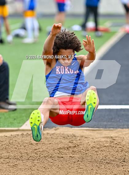 Thumbnail 1 in Marion Relays (Long Jump)  photogallery.
