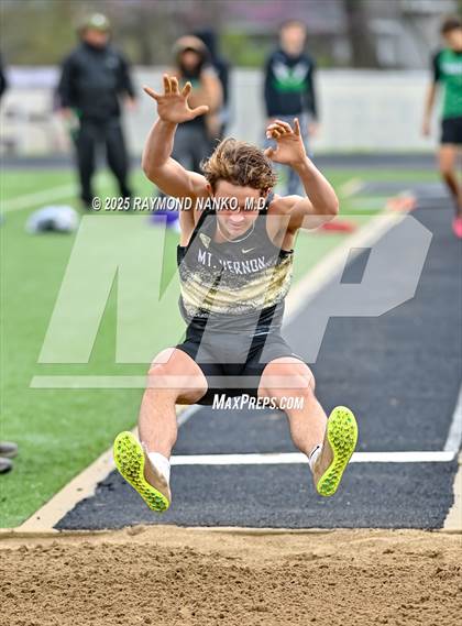 Thumbnail 1 in Marion Relays (Long Jump)  photogallery.