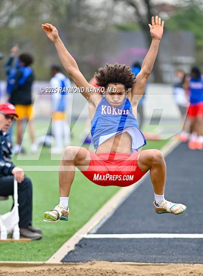 Thumbnail 2 in Marion Relays (Long Jump)  photogallery.