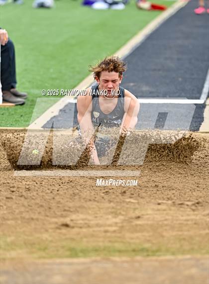 Thumbnail 3 in Marion Relays (Long Jump)  photogallery.