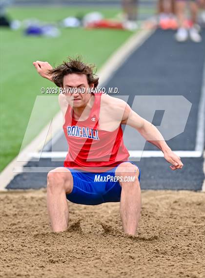 Thumbnail 1 in Marion Relays (Long Jump)  photogallery.