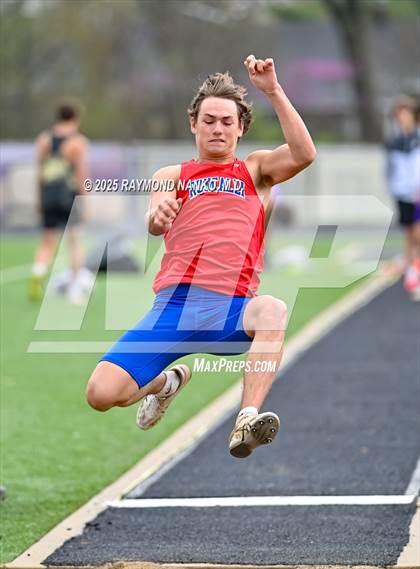 Thumbnail 3 in Marion Relays (Long Jump)  photogallery.