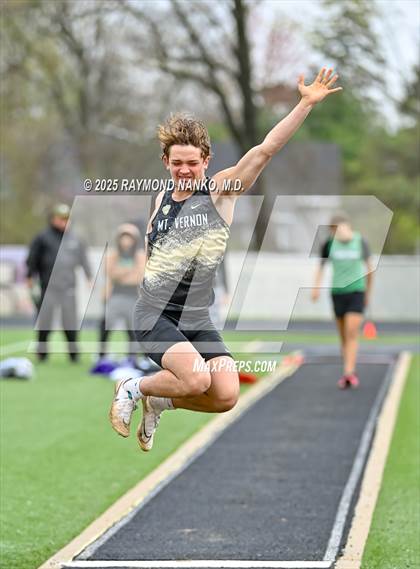Thumbnail 3 in Marion Relays (Long Jump)  photogallery.