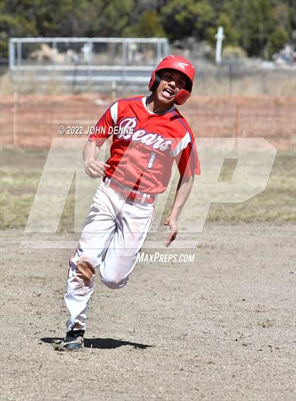 Thumbnail 1 in Penasco vs. Estancia photogallery.