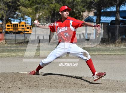 Thumbnail 2 in Penasco vs. Estancia photogallery.