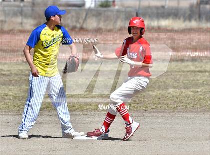 Thumbnail 2 in Penasco vs. Estancia photogallery.