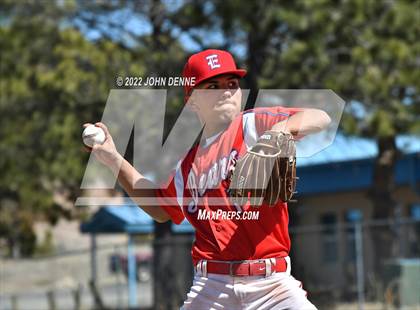 Thumbnail 3 in Penasco vs. Estancia photogallery.