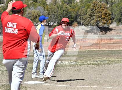 Thumbnail 3 in Penasco vs. Estancia photogallery.