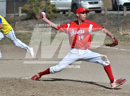 Thumbnail 3 in Penasco vs. Estancia photogallery.