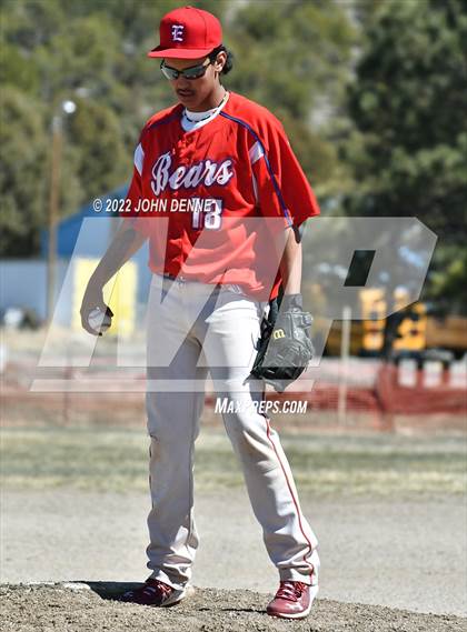 Thumbnail 2 in Penasco vs. Estancia photogallery.