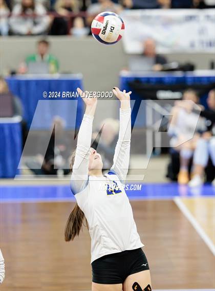 Thumbnail 3 in Dove Creek vs. Cheraw (CHSAA 1A Round 1) photogallery.