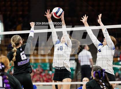 Thumbnail 2 in Dove Creek vs. Cheraw (CHSAA 1A Round 1) photogallery.