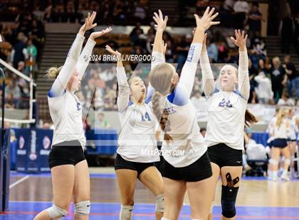 Thumbnail 1 in Dove Creek vs. Cheraw (CHSAA 1A Round 1) photogallery.
